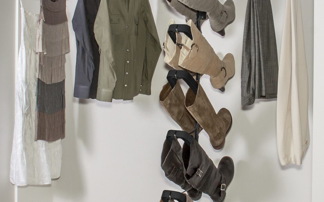 Hanging Boot Rack vs. Boot Clip: The Solution for Proper Boot Storage