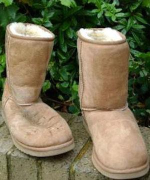 how to get oil out of ugg boots